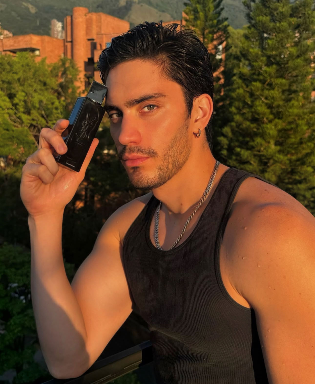 campaign-ysl-ivan-amozurrutia-main